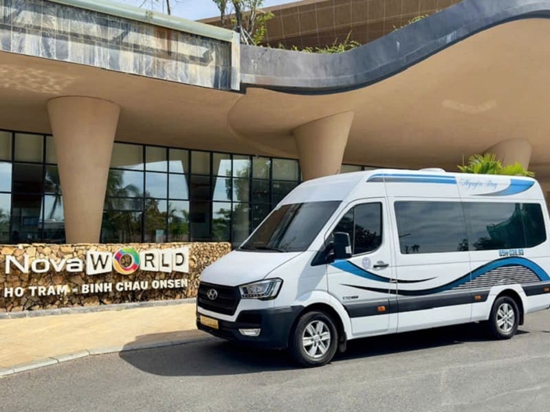 Dịch vụ hỗ trợ cho khách hàng hài lòng với dịch vụ thuê xe hội nghị.