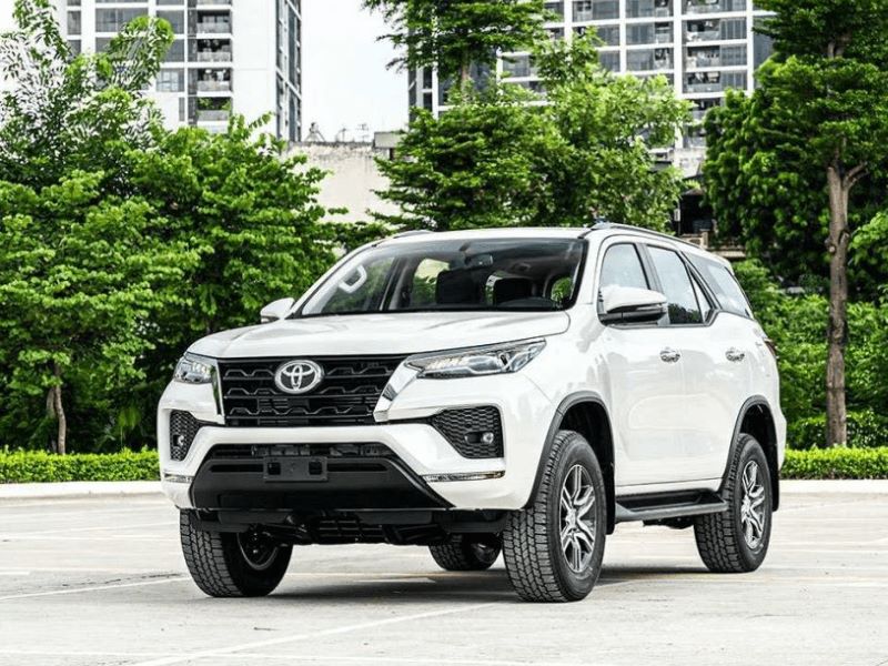 Tham khảo mức giá thuê xe trên thị trường