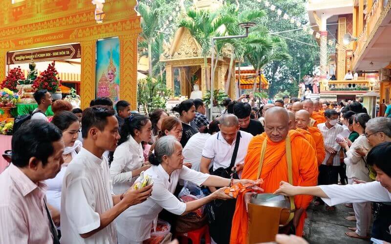 Mỗi ngày lễ đều có các hoạt động lễ hội sôi nổi