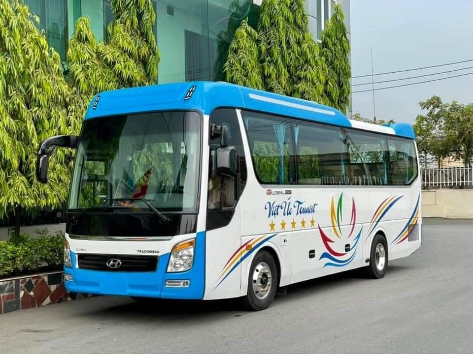 Thuê xe 29 chỗ Cần Thơ giá bao nhiêu tiền, ở đâu uy tín?