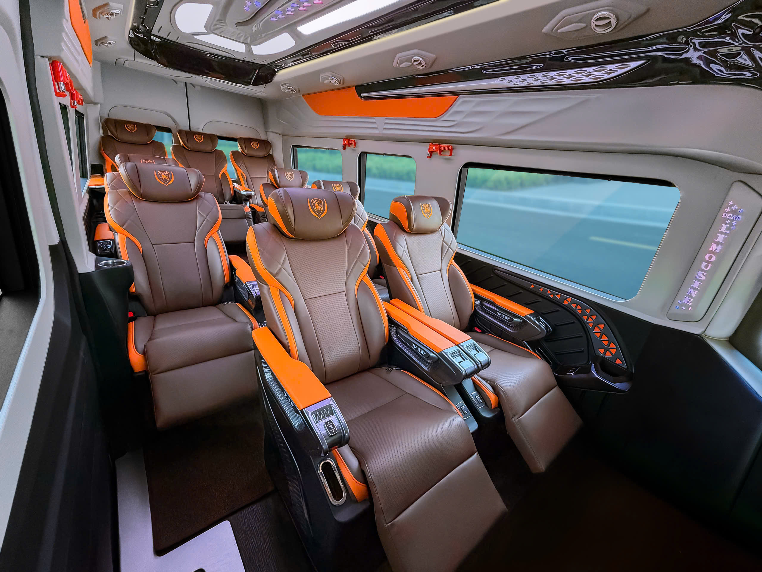 Thuê Xe Limousine Cần Thơ Đi Sân Bay Tân Sơn Nhất Đi Về Trong Ngày